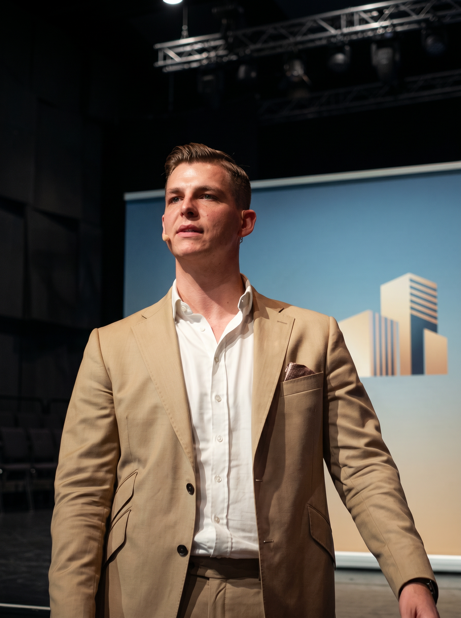 Julian Bertlein